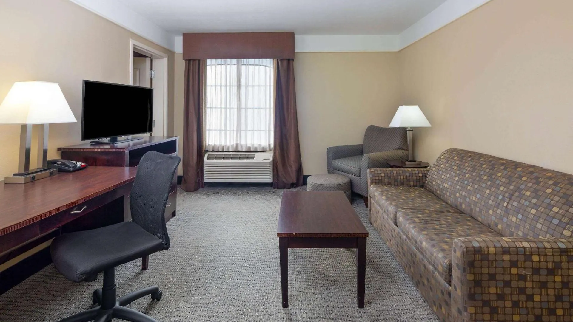 La Quinta By Wyndham Airport - Pooler Savannah