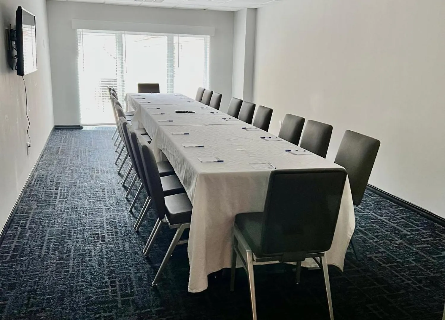 Hotel Tryp By Wyndham 4*