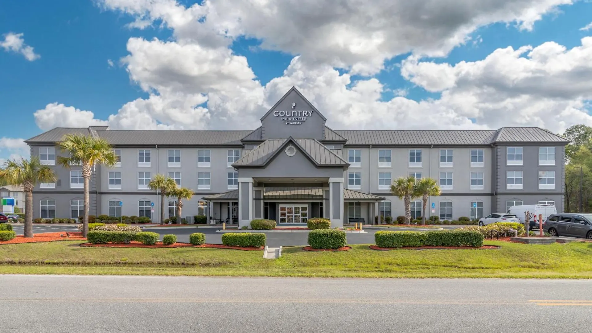 Country & By Radisson, Airport, Ga Hotel Savannah