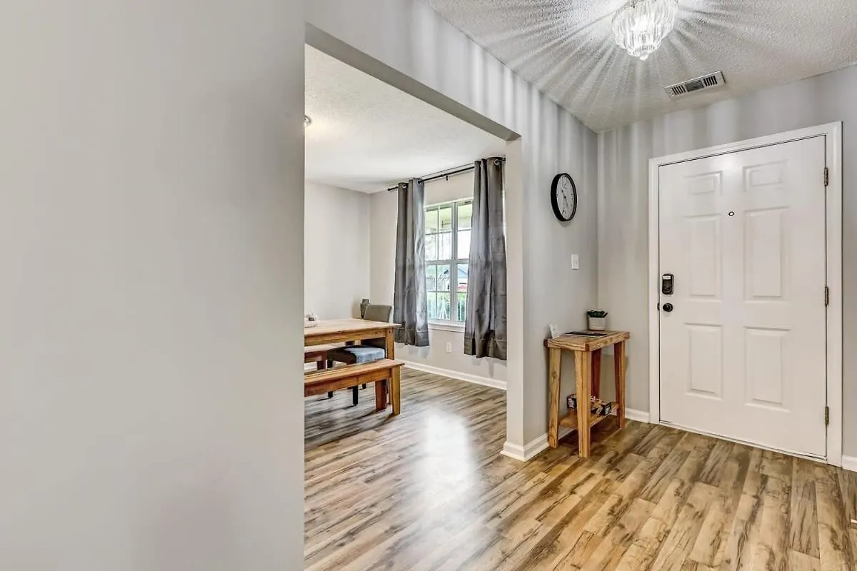 Holiday home 15 Mins To Hospital&downtown Brandlewood Savannah
