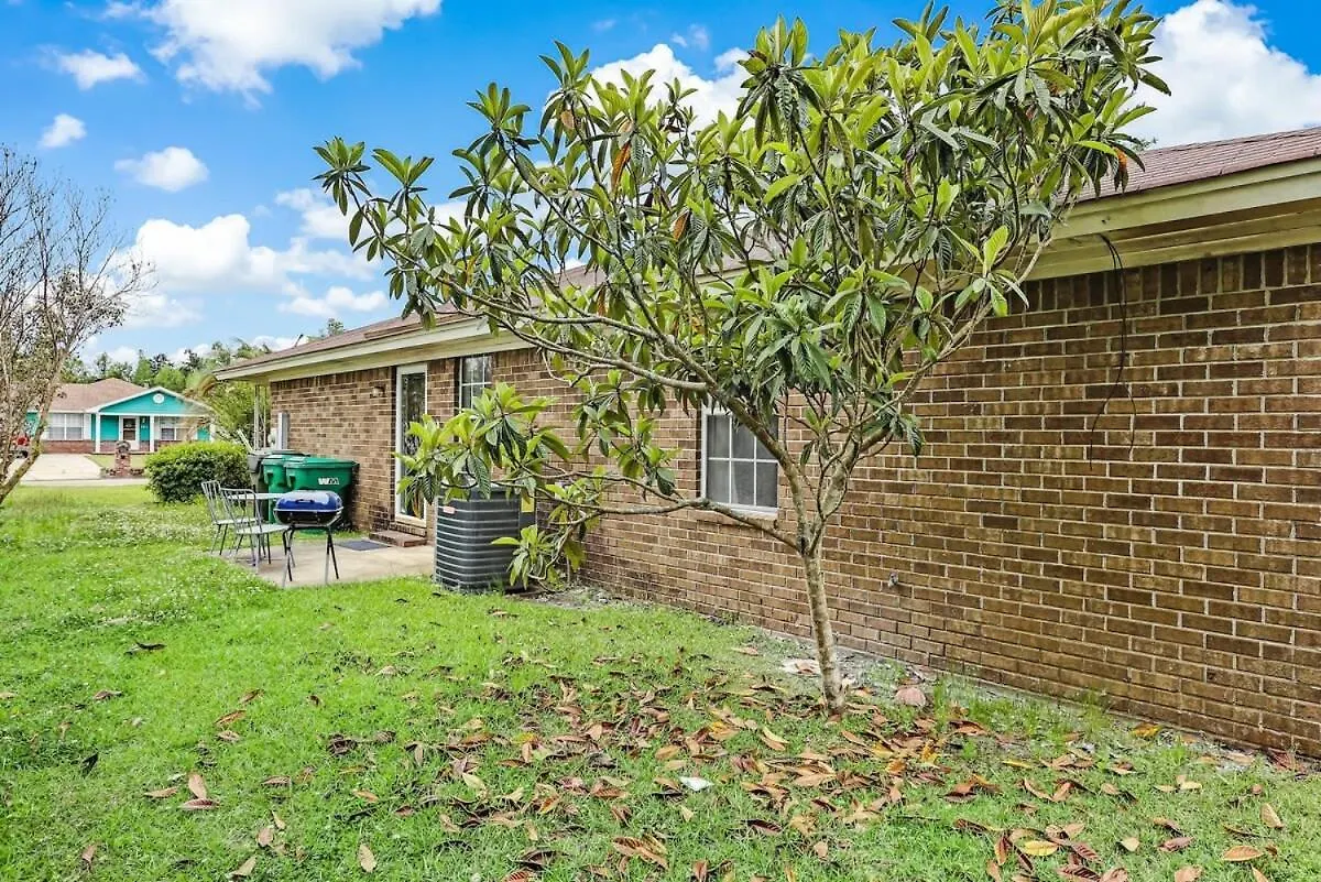 Holiday home 15 Mins To Hospital&downtown Brandlewood *