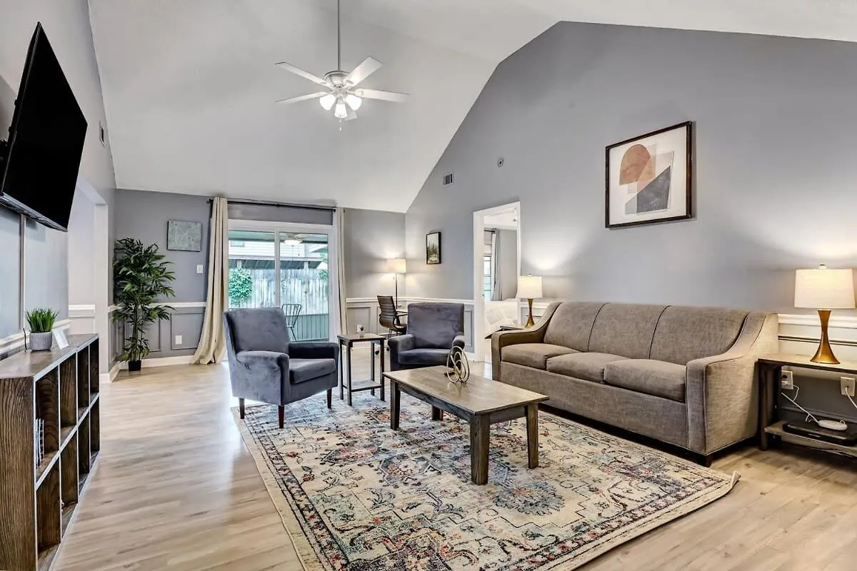 Holiday home Near Hospital And Downtown- On Leghorn