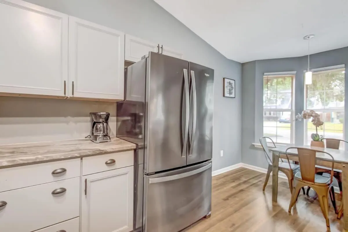 בית נופש Near Dining & Downtown- Moon River District Digs סוואנה