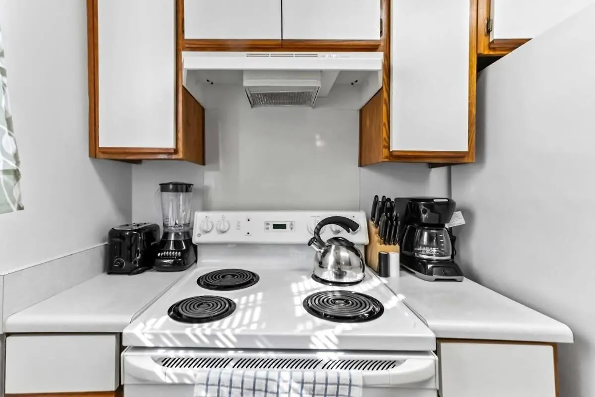 Holiday home 20 Mins To Dwtn & Airport- Sunny Soling Hideaway Savannah