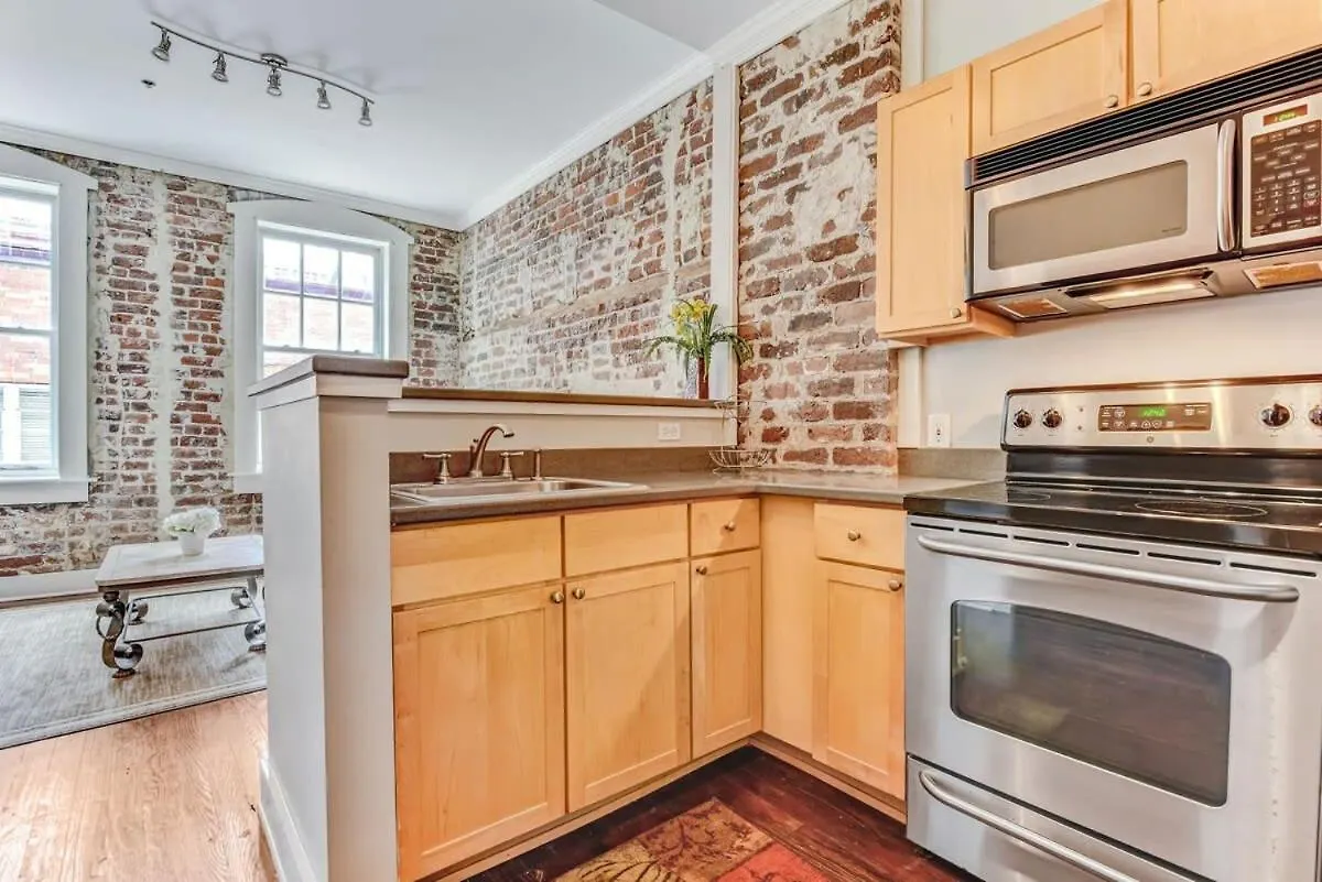 Apartment Loft Steps From River Street And Market *