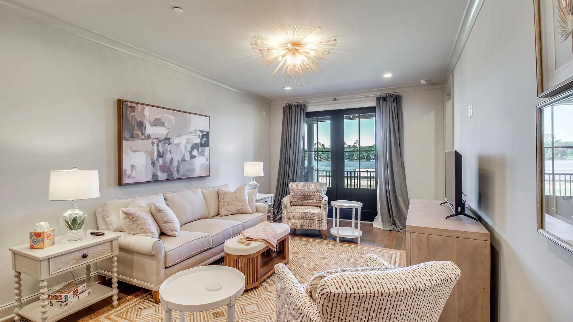 Idyllic With River Views! Savannah