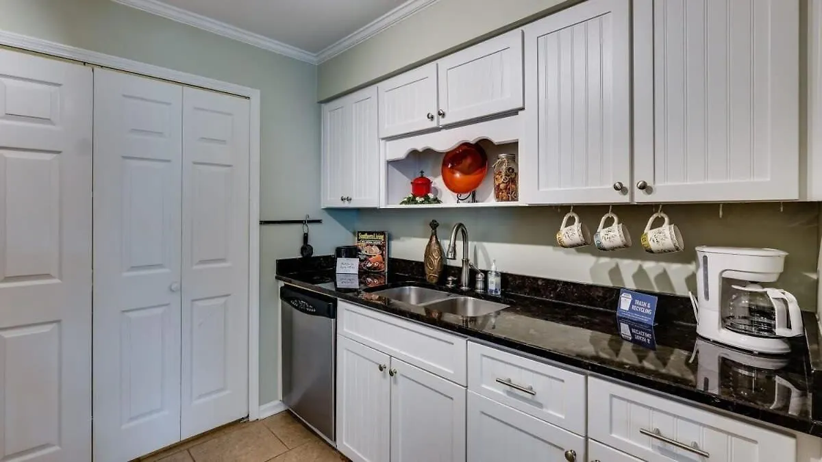 Holiday home Refresh At Rivermist! *