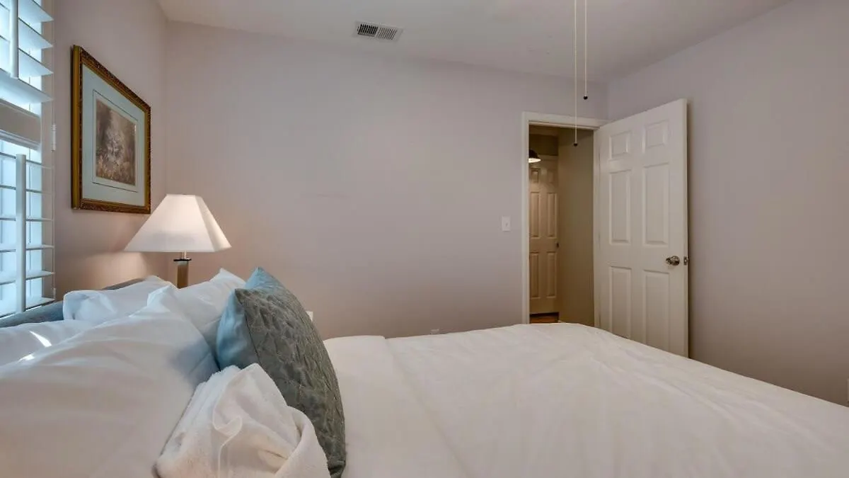 Holiday home Refresh At Rivermist! Savannah