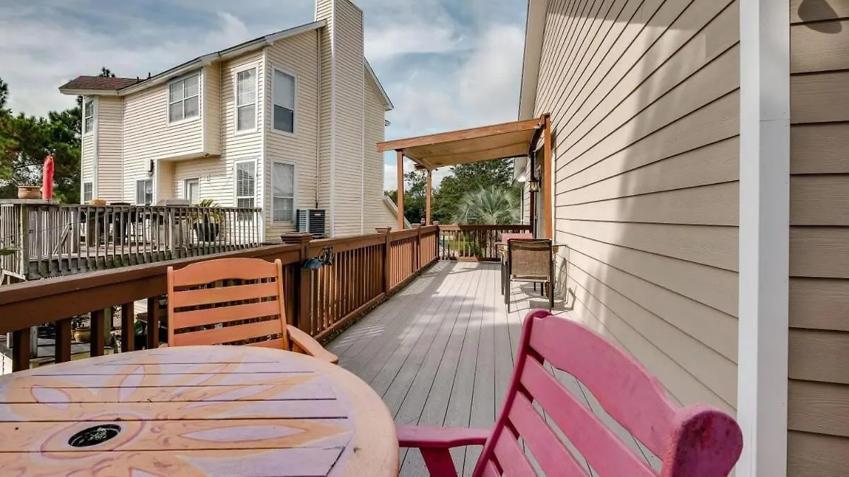 Holiday home Refresh At Rivermist! *
