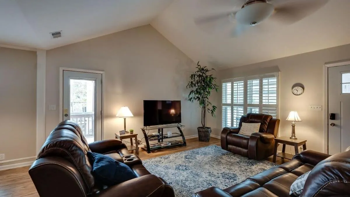 Holiday home Refresh At Rivermist! Savannah