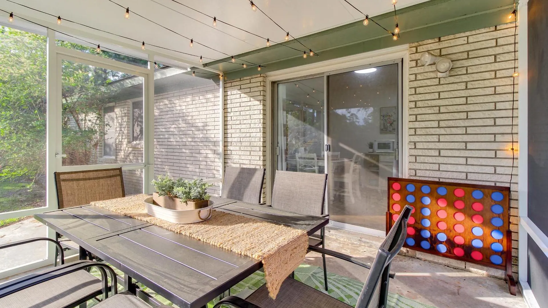 Garden With Screened Porch Near Savannah! Holiday home *