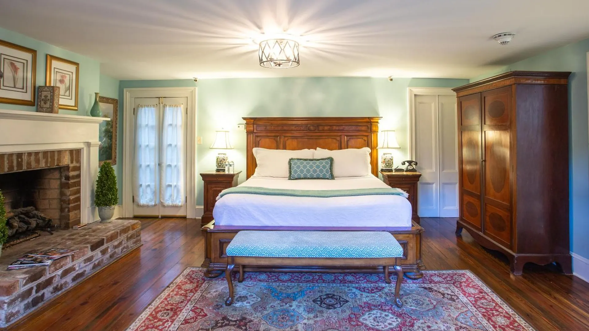 The Gastonian, Historic Of Collection (adults Only)