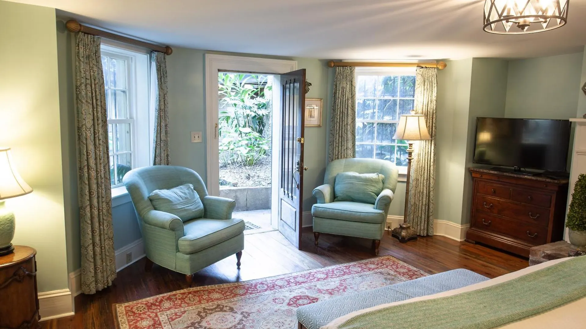 The Gastonian, Historic Of Collection (adults Only)