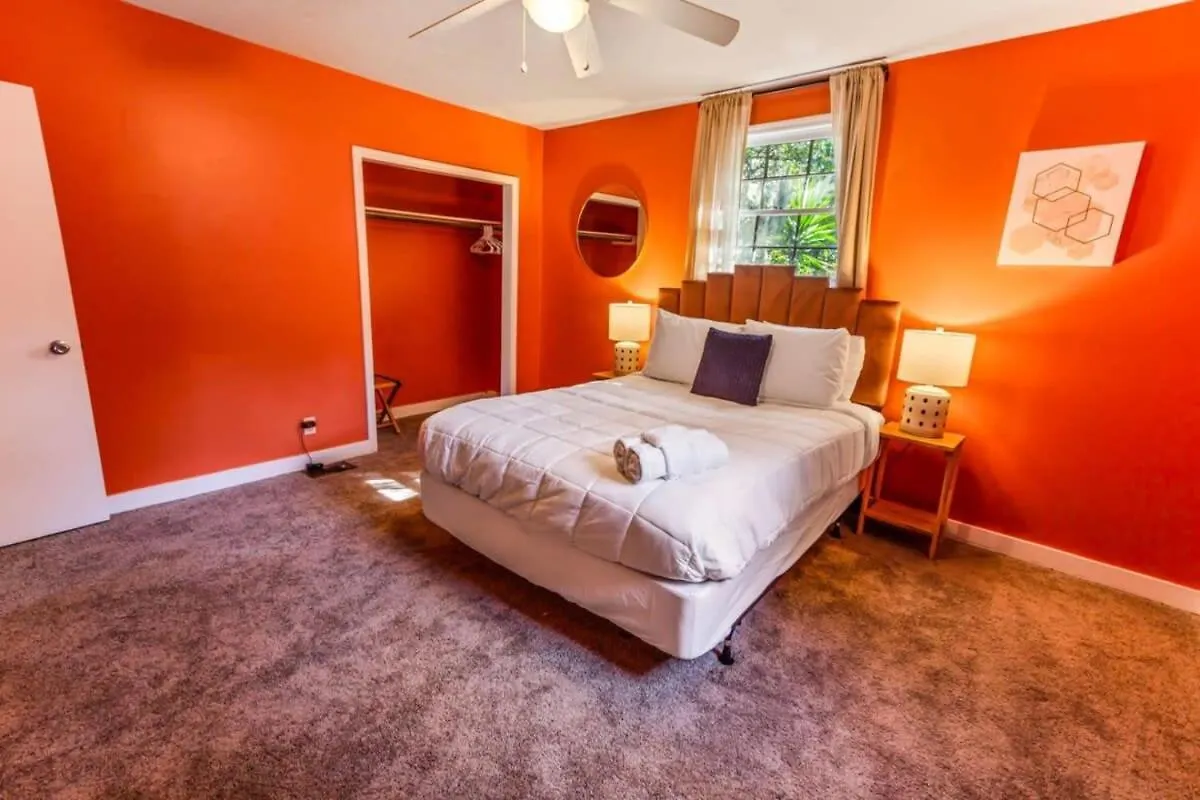 Family-friendly W Ping Pong- Relax & Play Retreat *