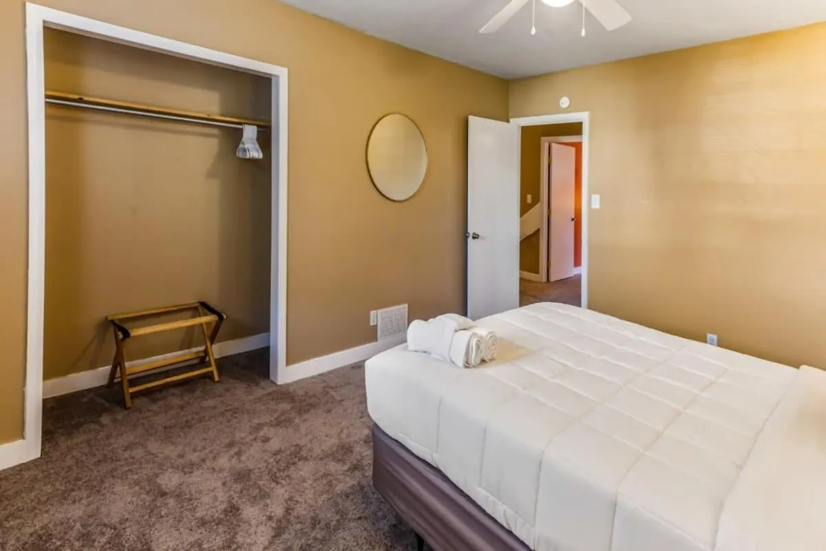 Family-friendly W Ping Pong- Relax & Play Retreat *