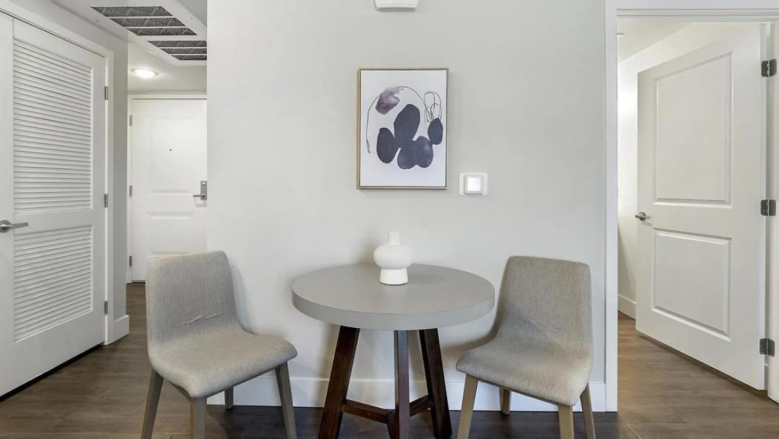 Landing At Latitude At Godley Station - 1 Bedroom In *