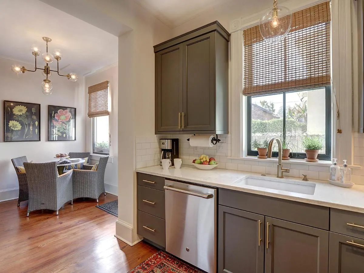 Holiday home Luxury On Lincoln Savannah