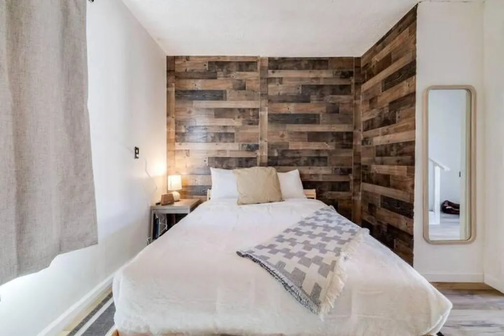 Spacious House Near Airport - 5 Br * Savannah