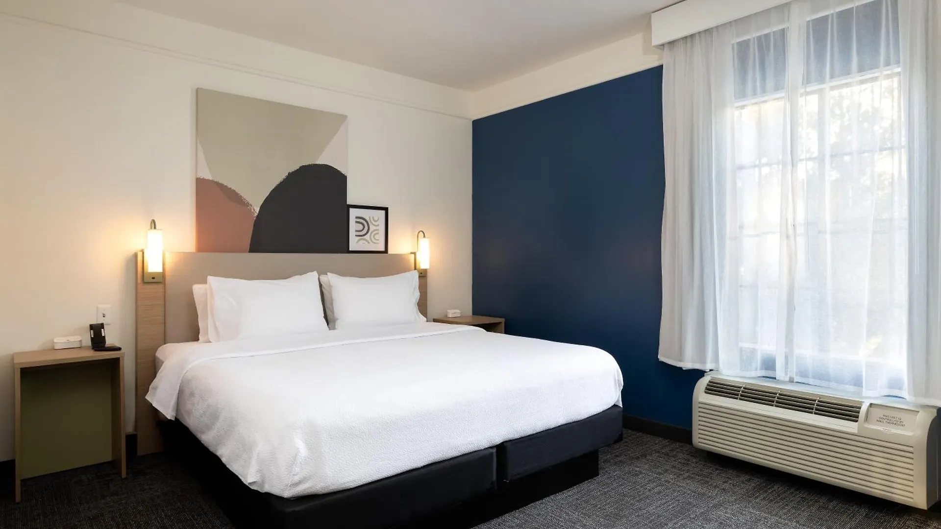 Spark By Hilton Airport 2* Savannah