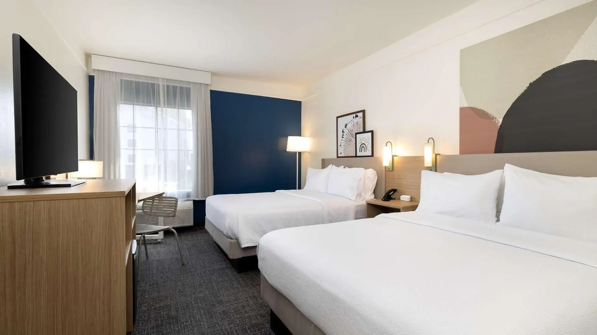 Hotel Spark By Hilton Airport