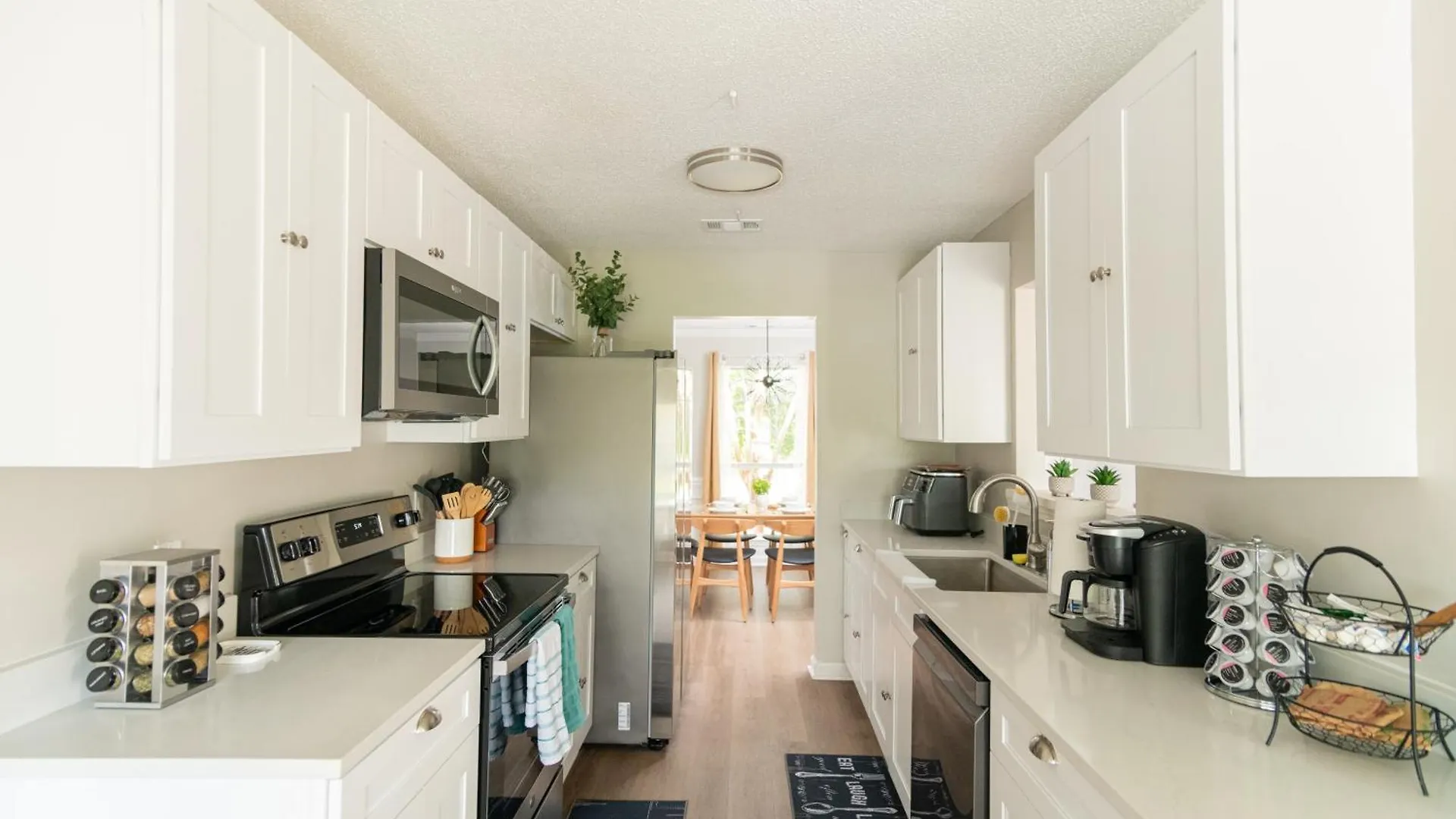 Lakefront Retreat Near Tybee With King Bed And Free Parking * Savannah