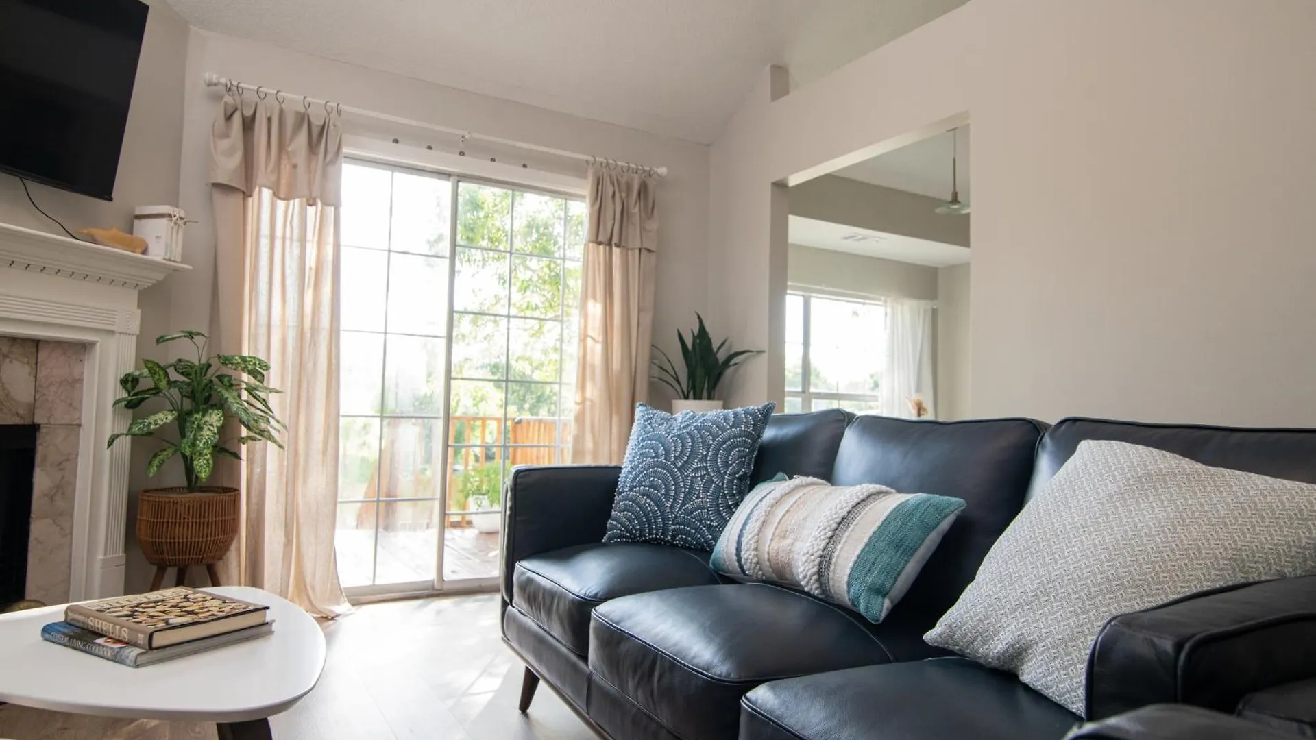 Nyaraló Lakefront Retreat Near Tybee With King Bed And Free Parking *
