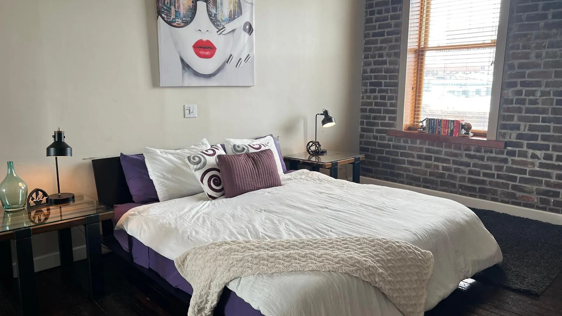 Penthouse On Broughton With Free Reserved Parking Savannah