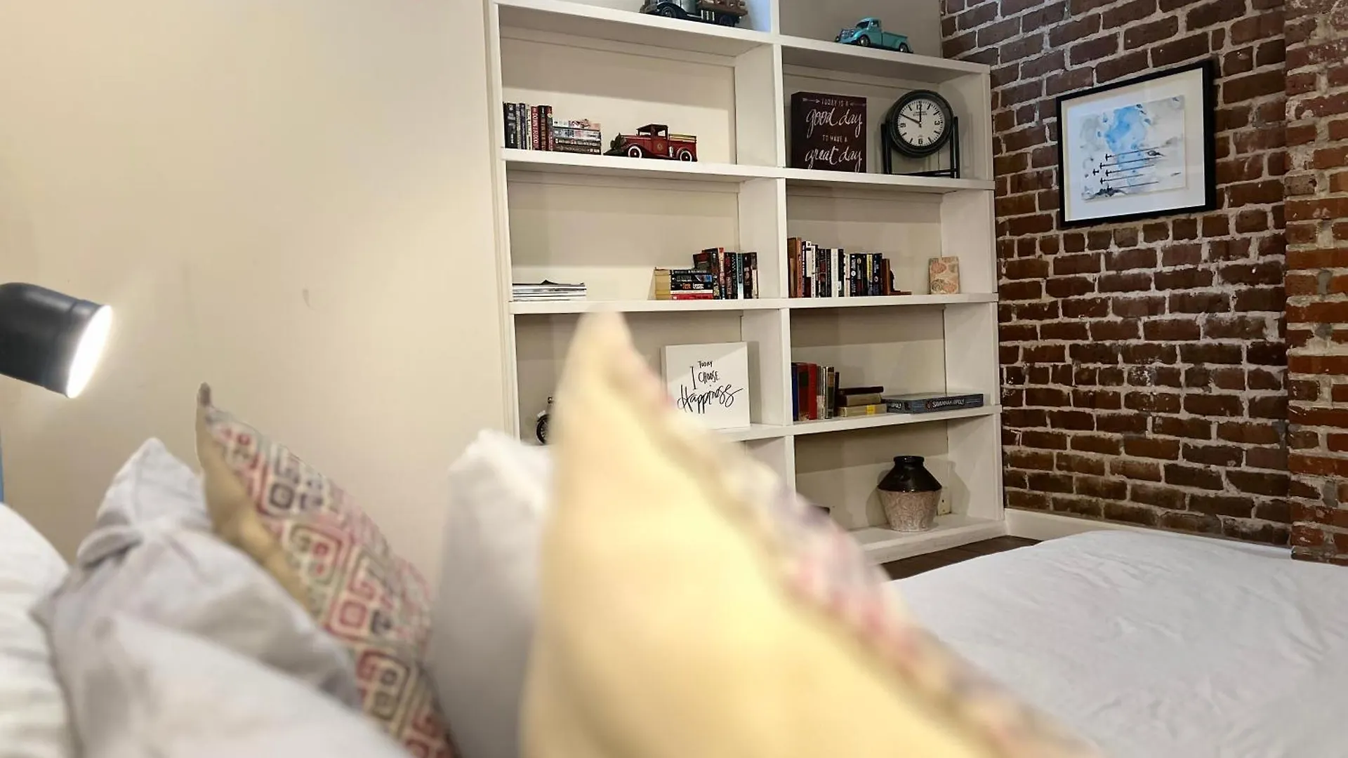 Apartment Penthouse On Broughton With Free Reserved Parking *