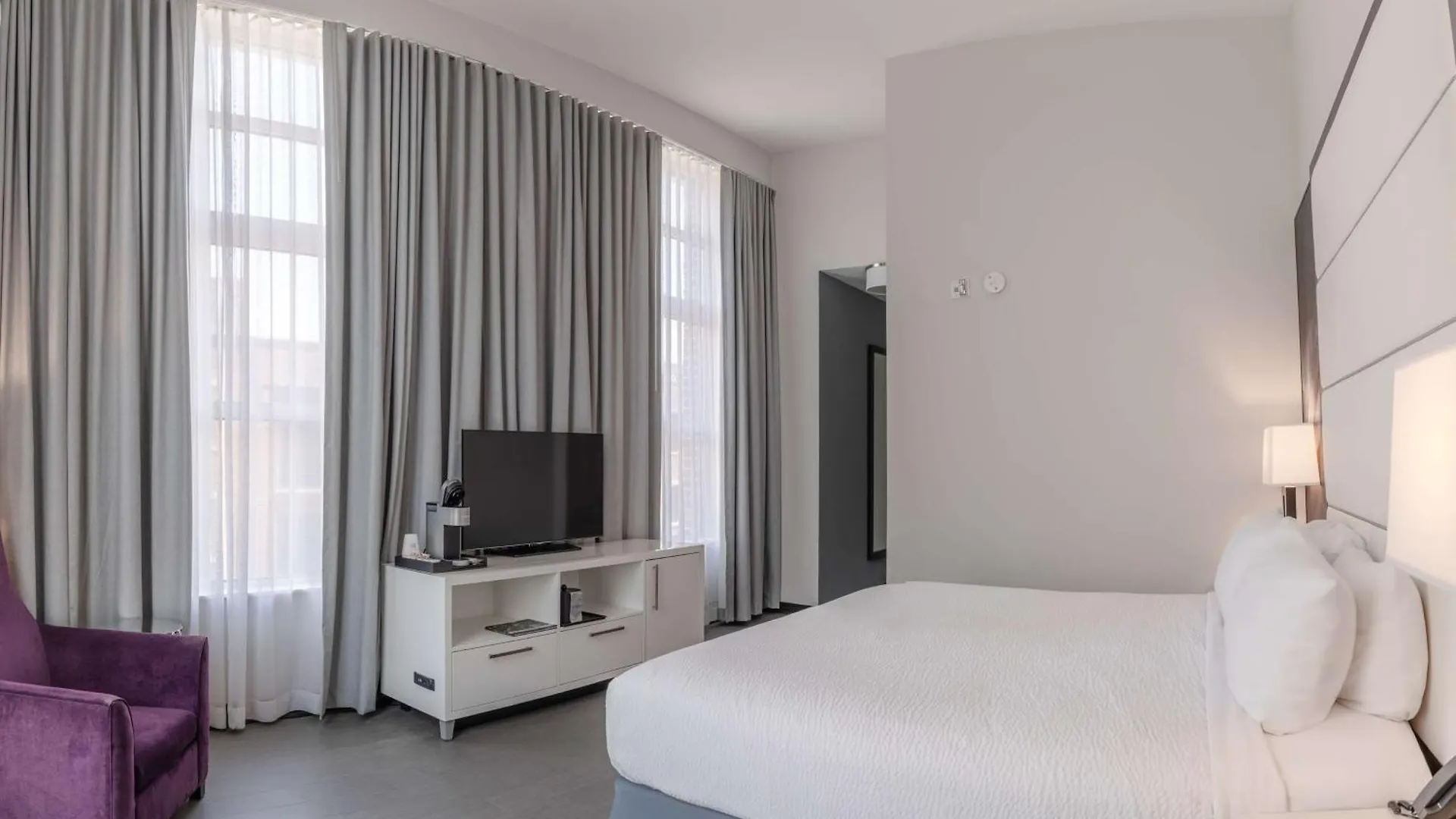 Tryp By Wyndham 4*