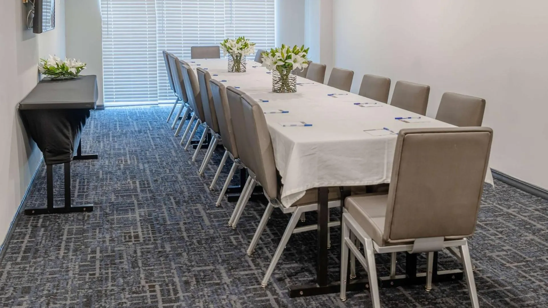 Tryp By Wyndham Hotel 4*