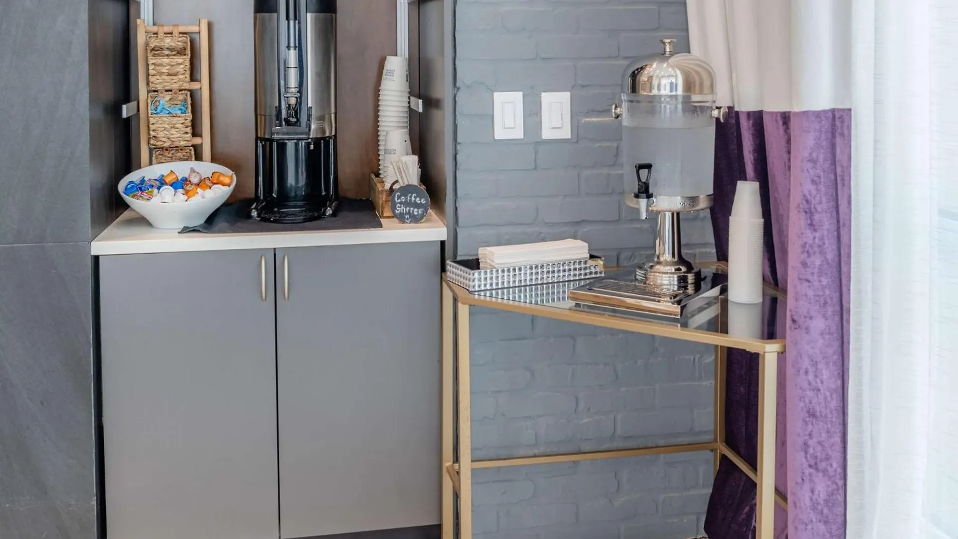 Hotel Tryp By Wyndham