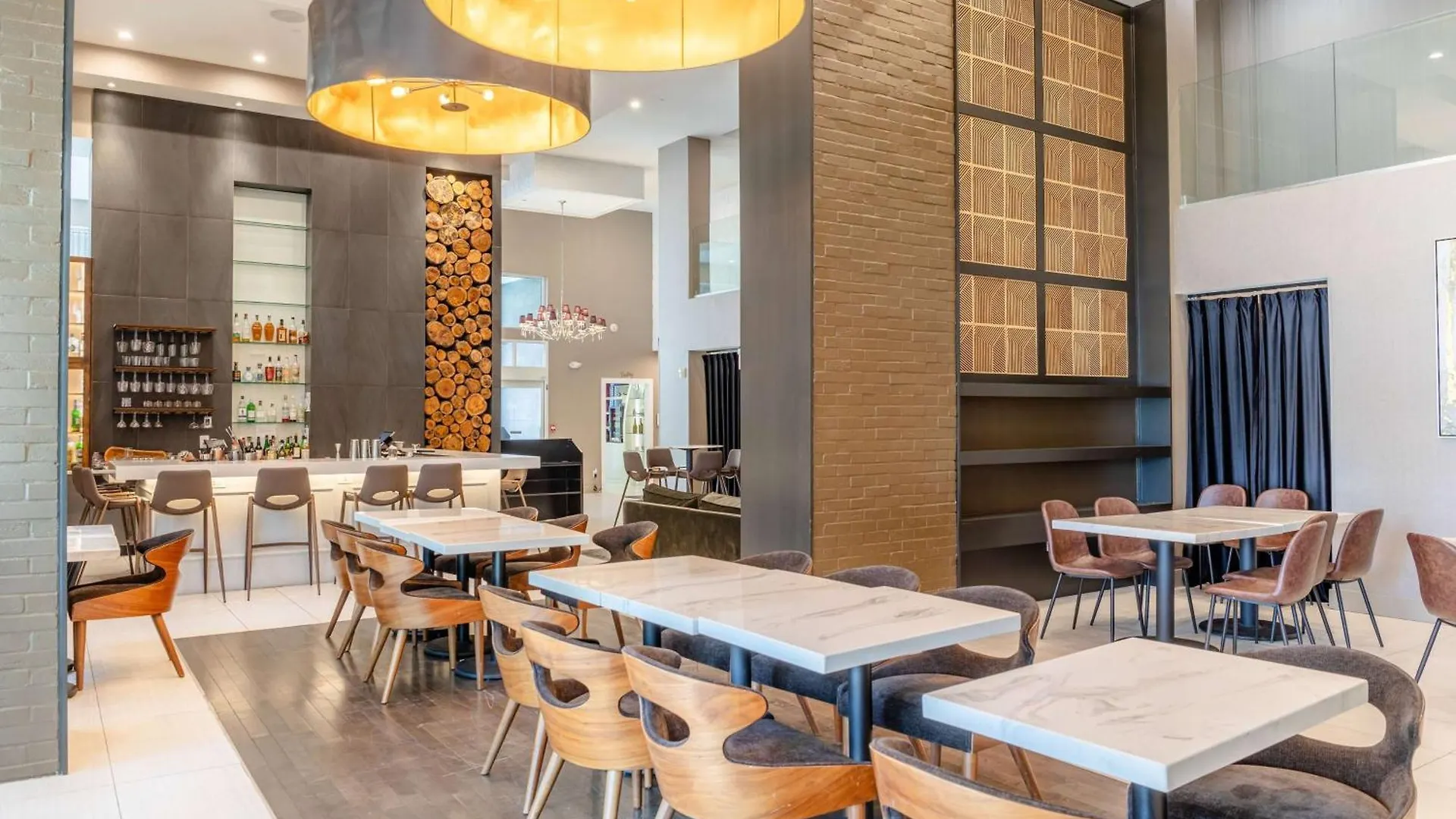 Tryp By Wyndham 4*