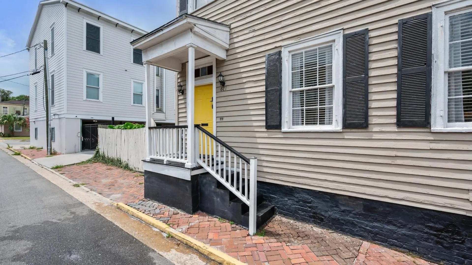 Apartment Gallery Artoff St Parking, Near Forsyth Park Savannah