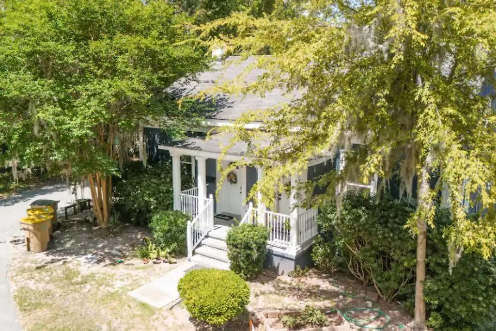 2br Boho Chic Duplex, - Near Tybee Island!