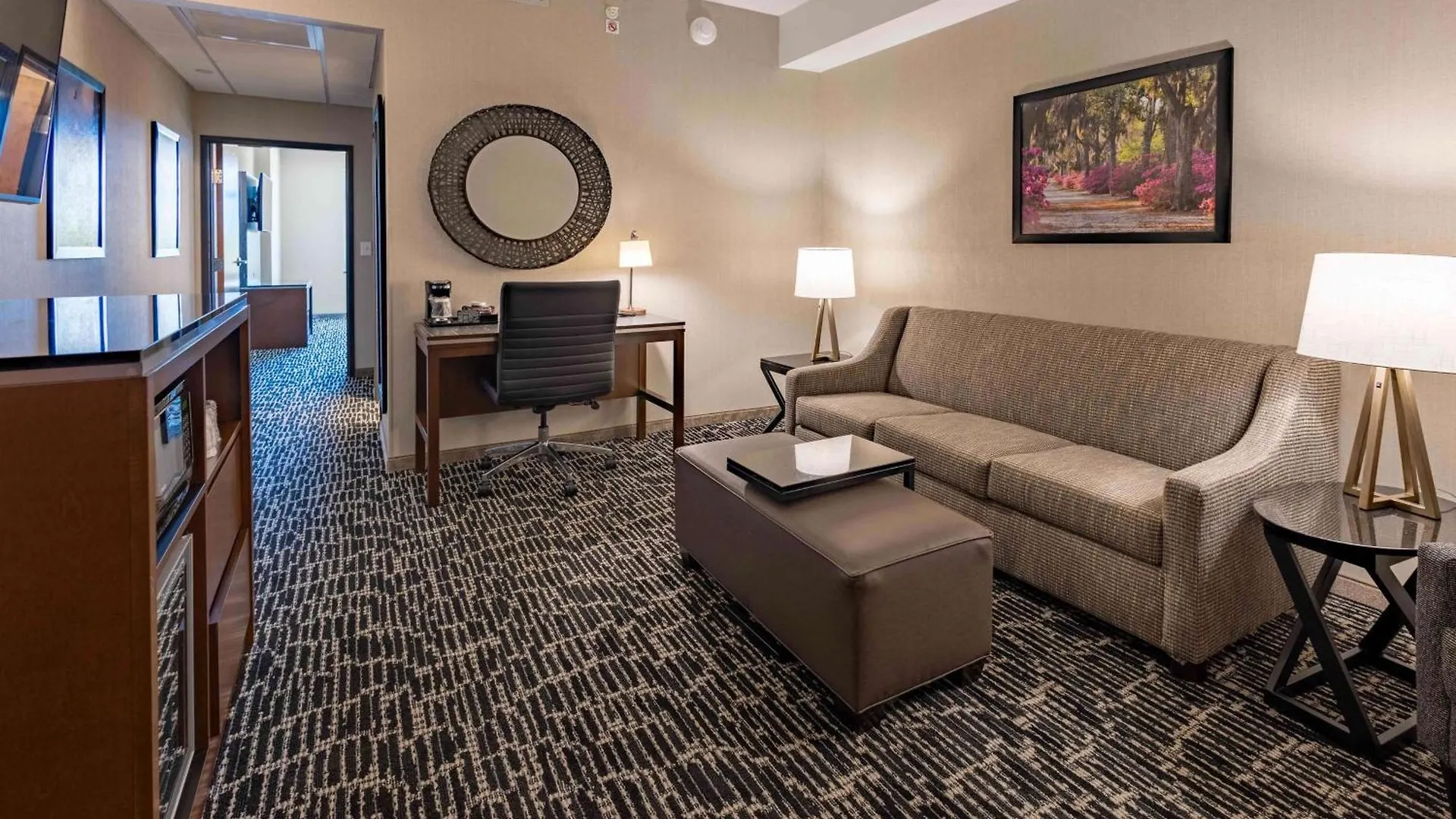Drury Plaza Savannah Hotel 3*