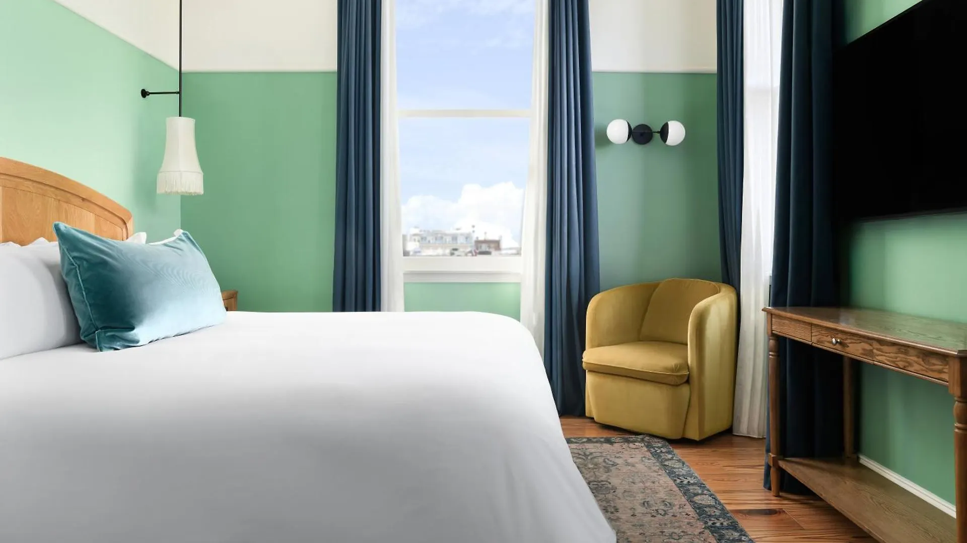 The Drayton Savannah, Curio Collection By Hilton