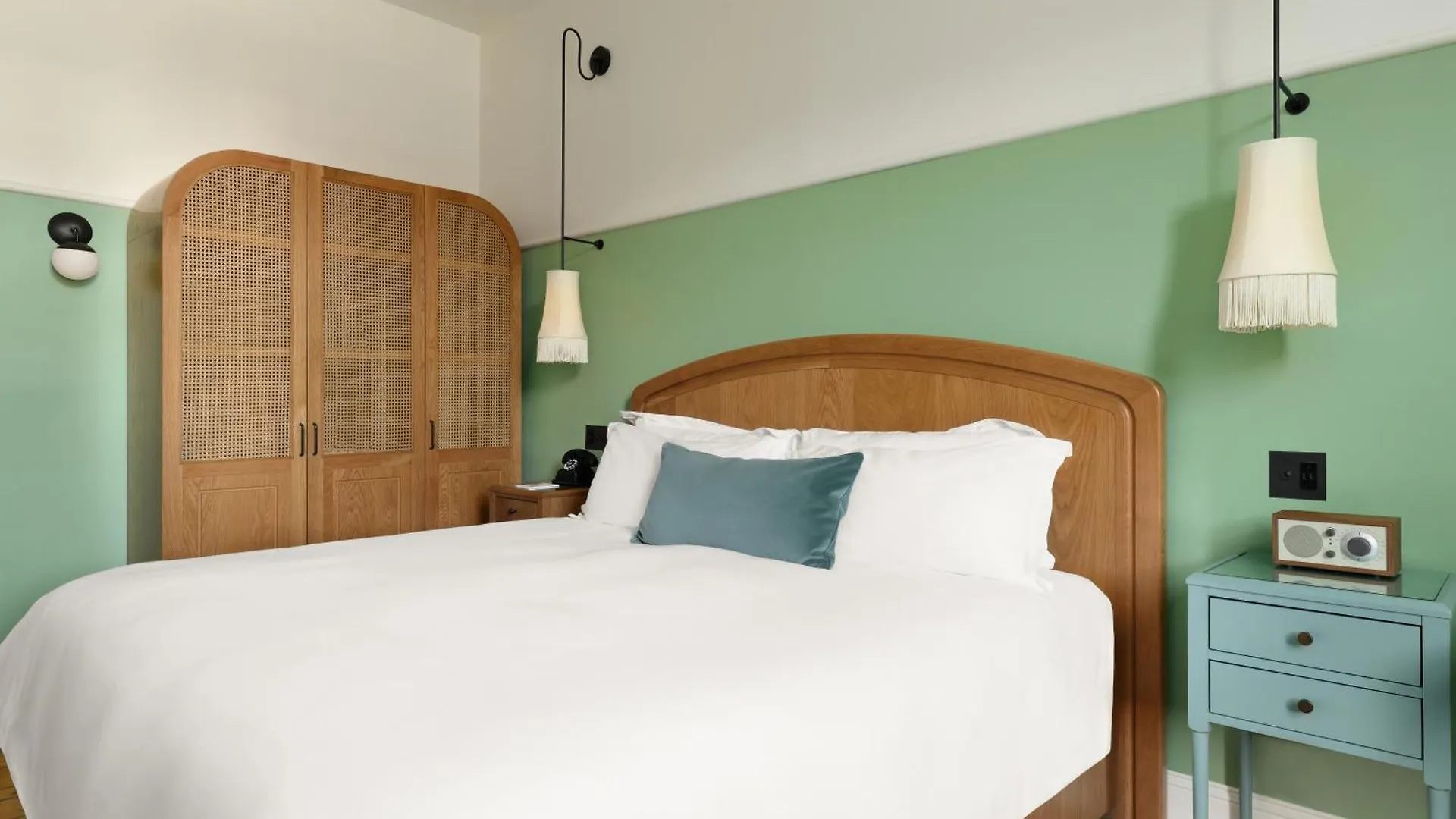 The Drayton Savannah, Curio Collection By Hilton 4*