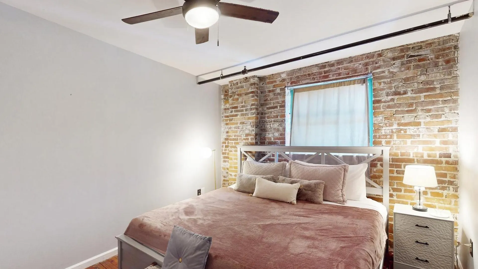The Basecamp Apartment Savannah