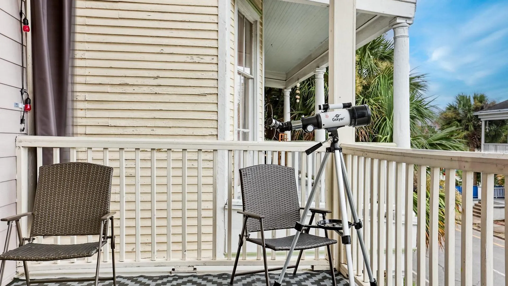 5min To Dt - King Beds - Parking - Telescope - Private Balcony *