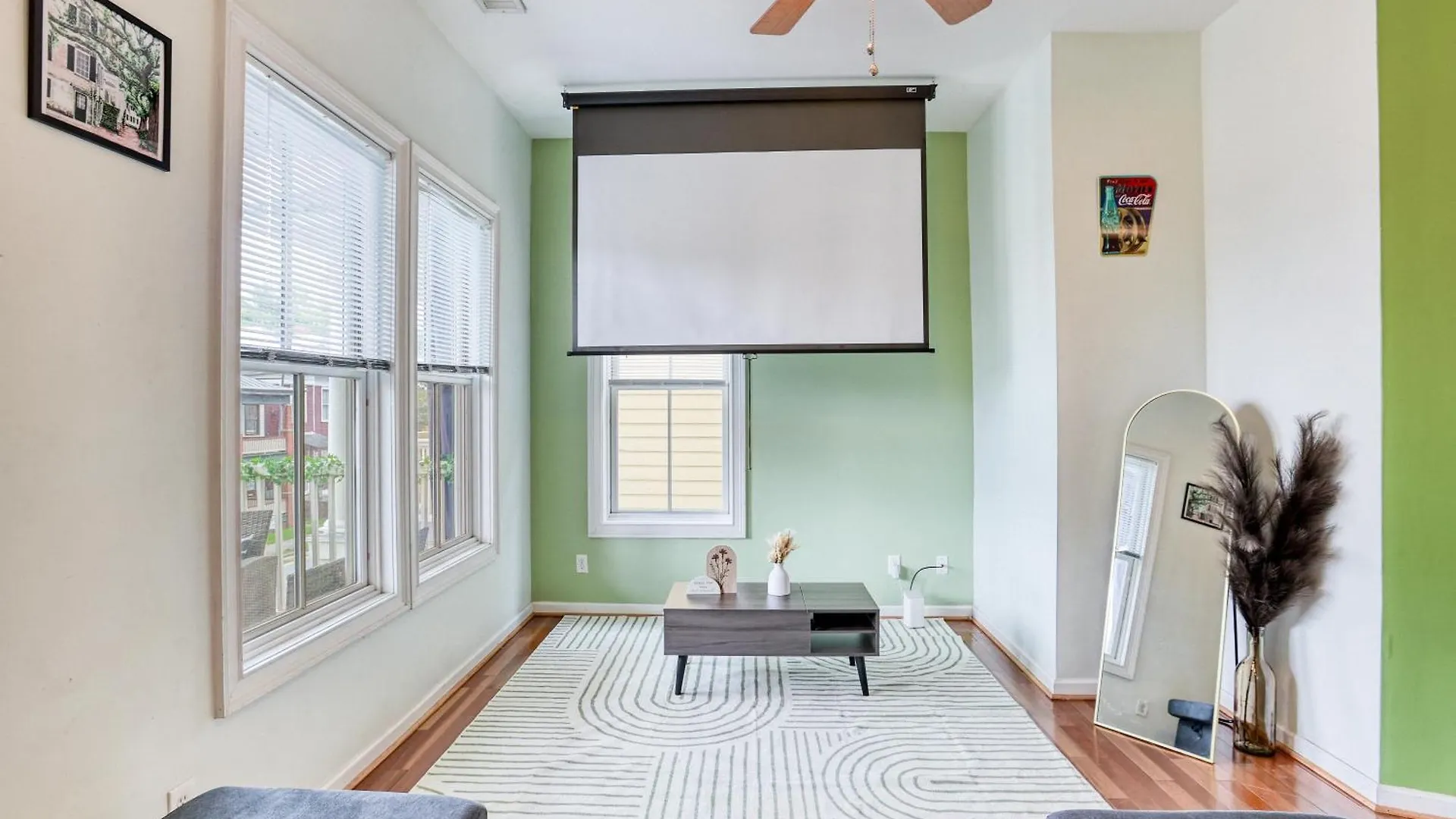 5min To Dt - King Beds - Parking - Telescope - Private Balcony