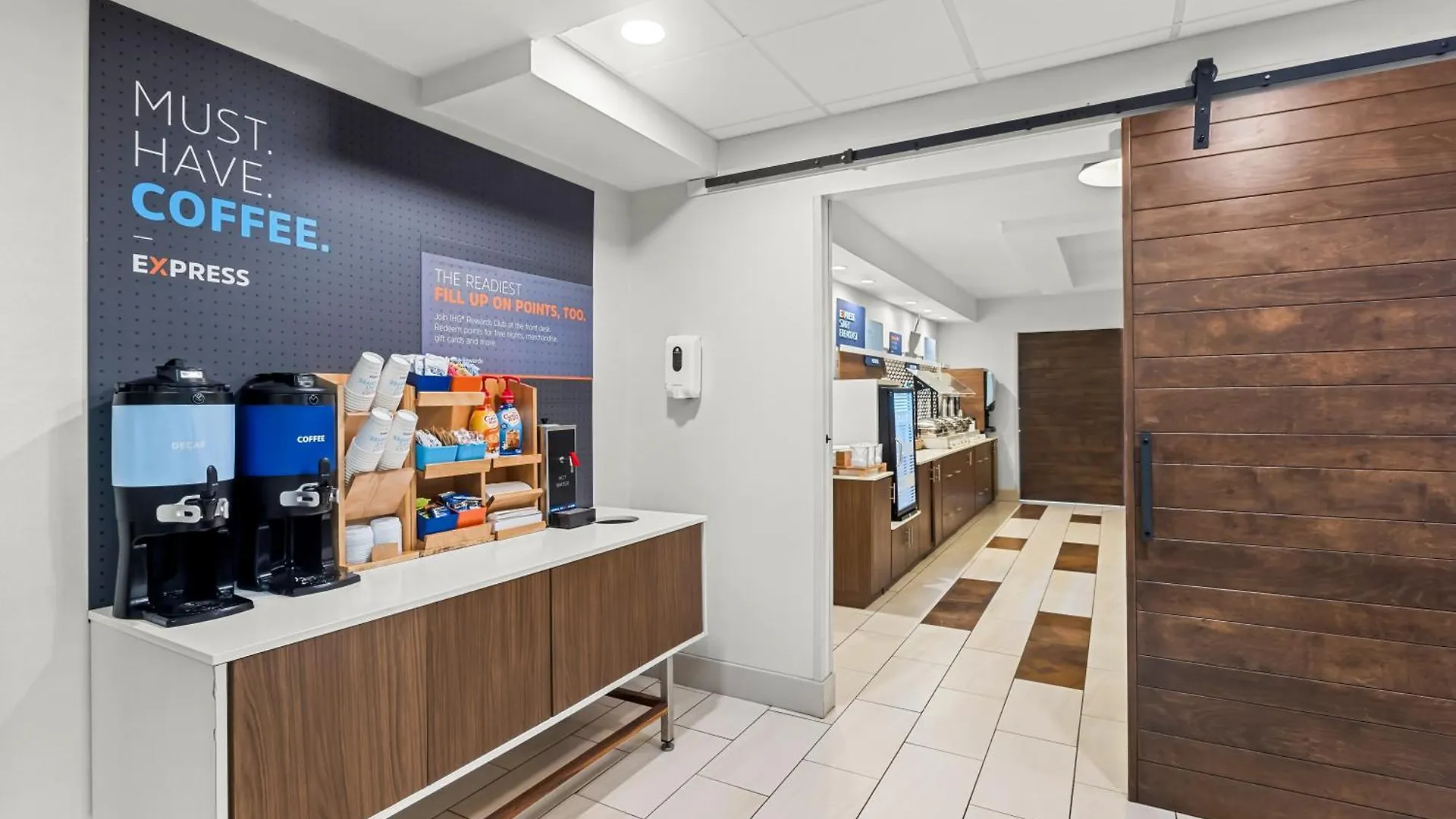 Hotel Express & Midtown By Ihg