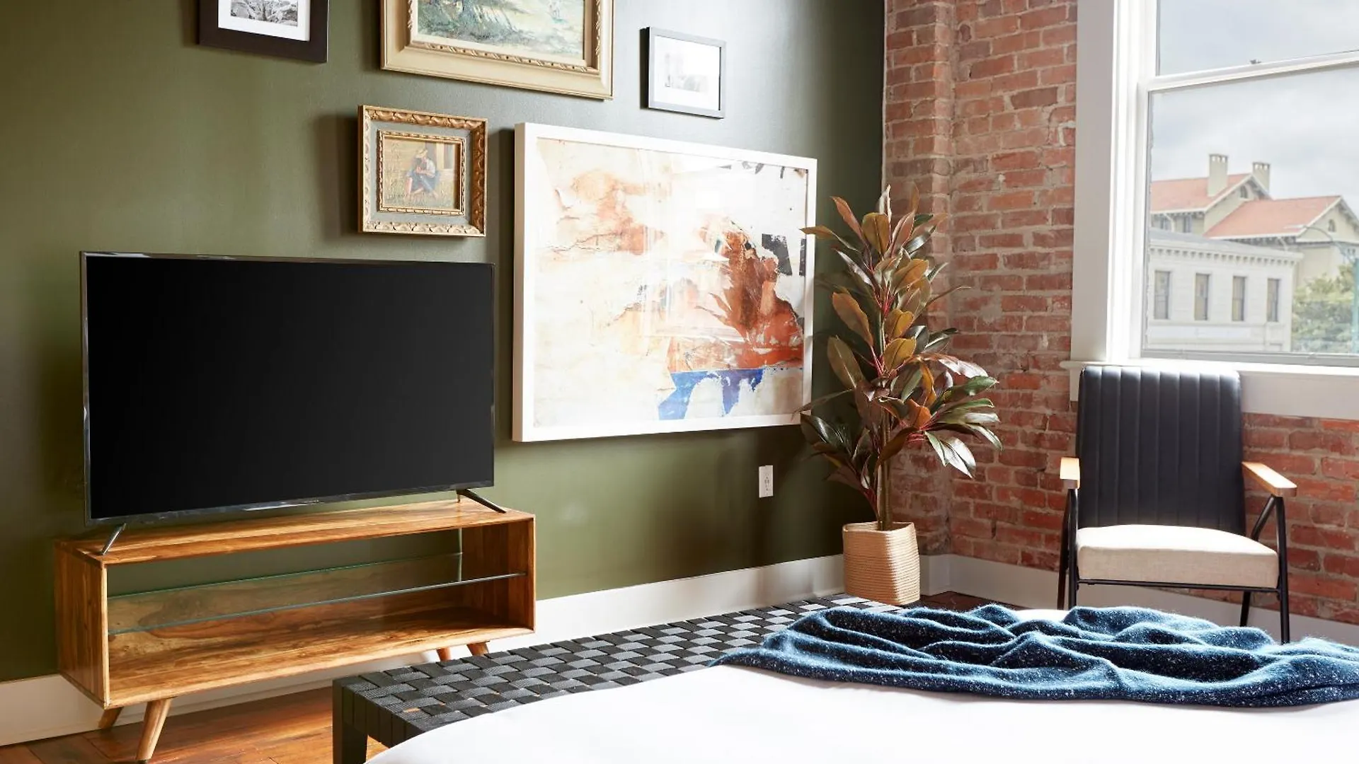 Sonder The Drayton Aparthotel Savannah