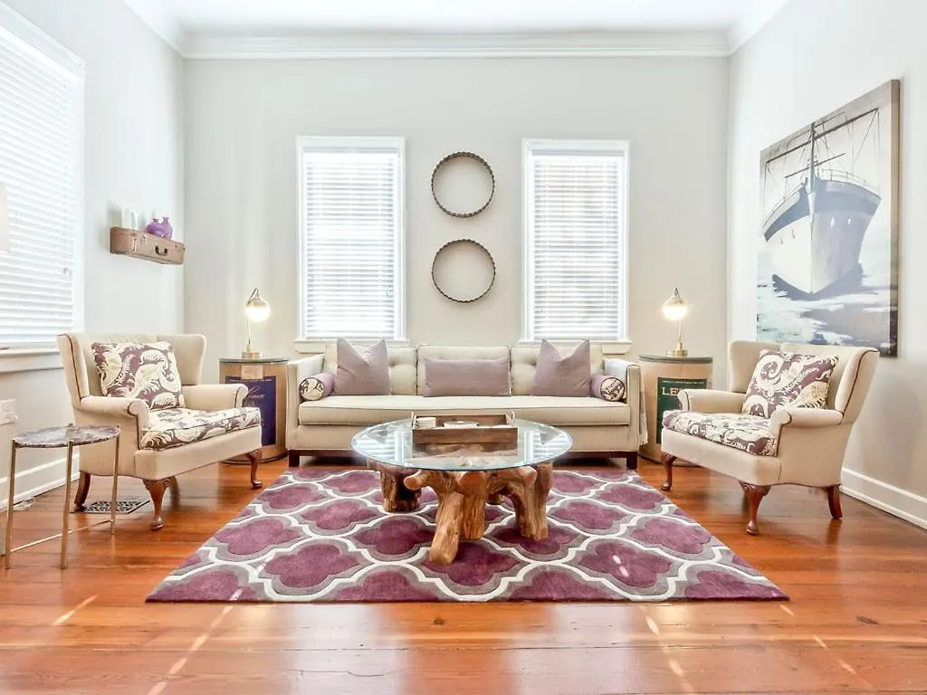 Habersham 2 Apartment