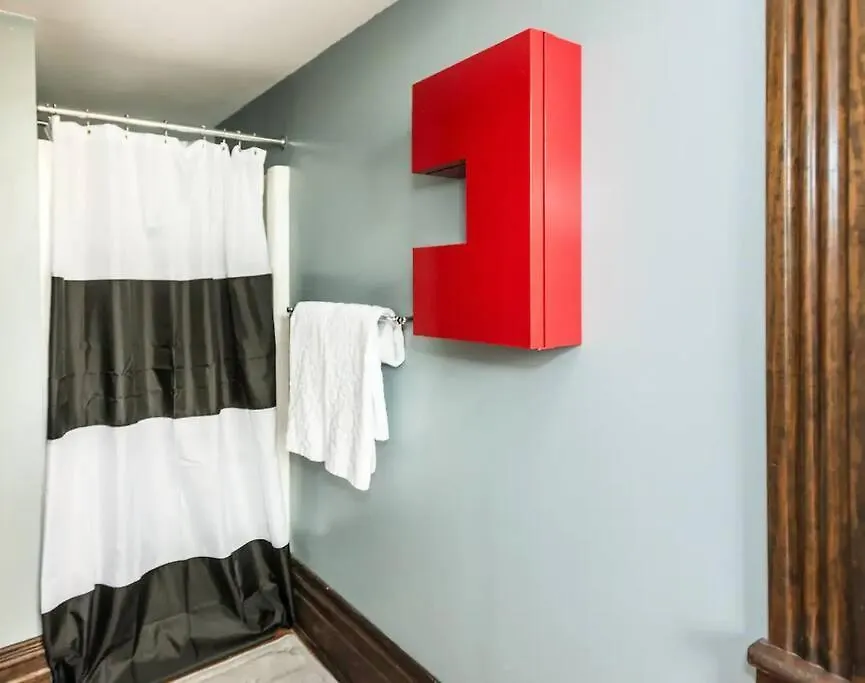 Big Blue House - Both Units - Near Forsyth Park