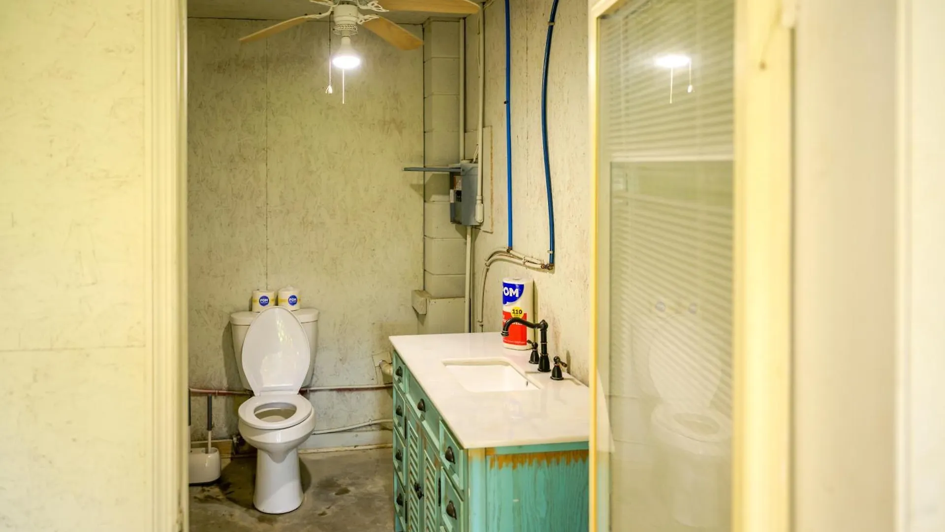 度假居 Riverfront Retreat With Private Dock! *