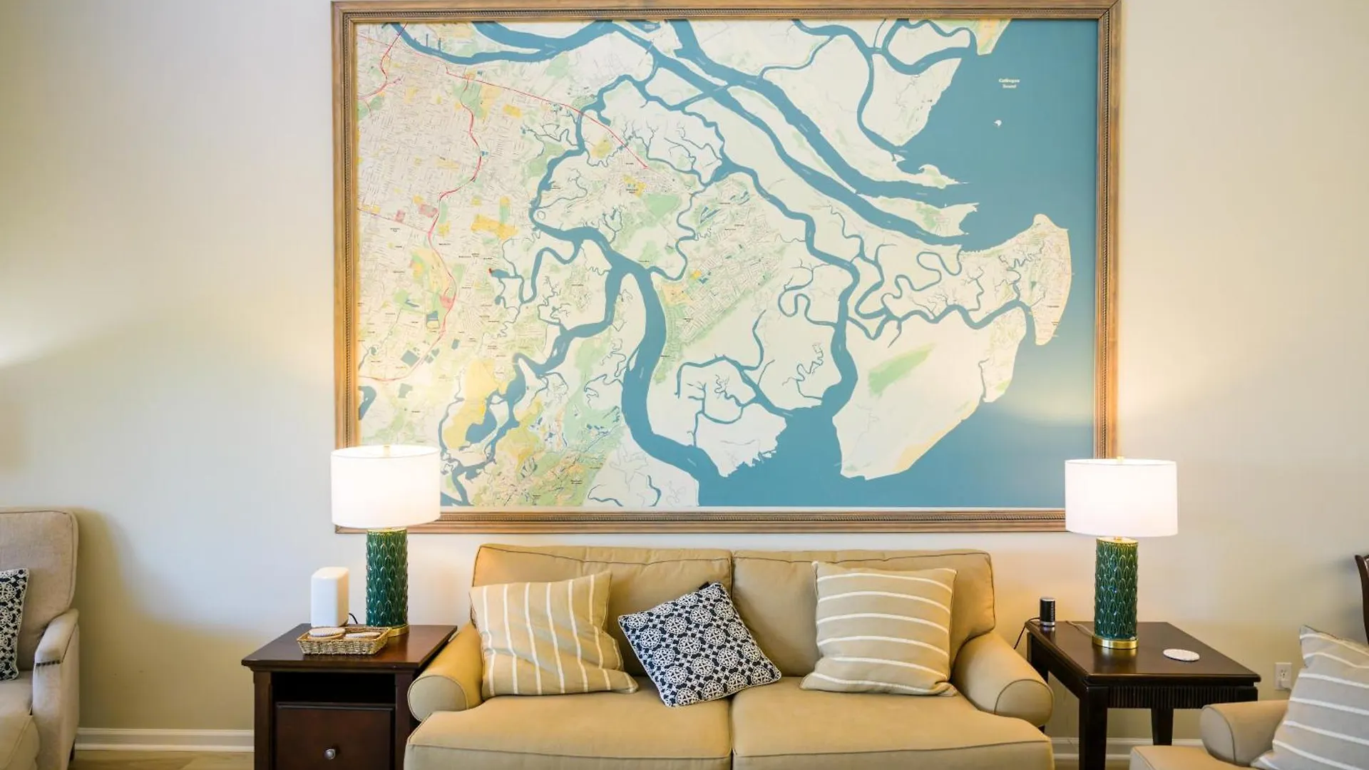 Riverfront Retreat With Private Dock! 度假居