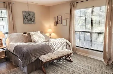 Bonaventure Historical Area Luxury Savannah