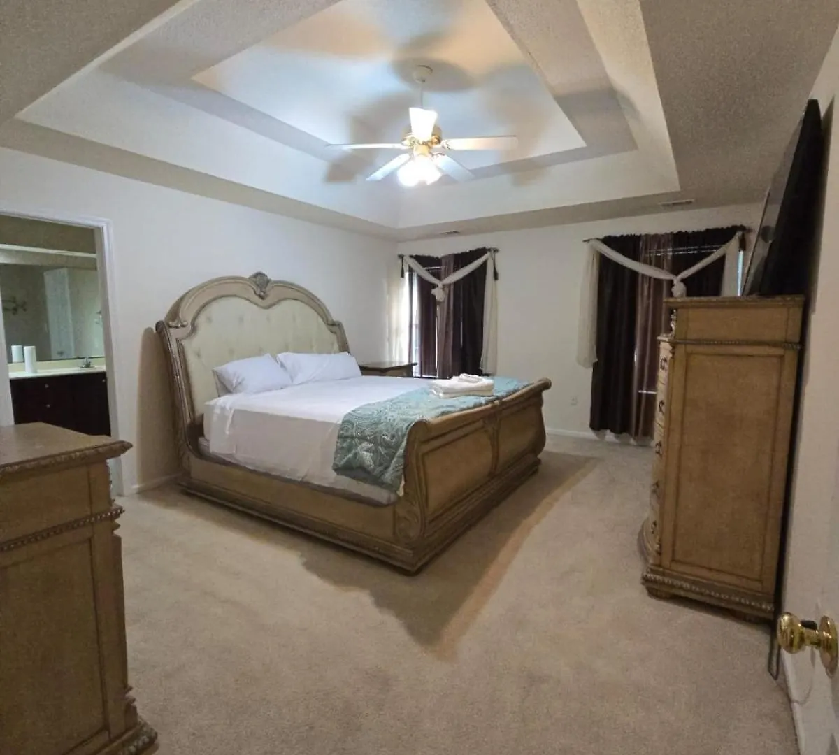 Spacious And Charming * Savannah
