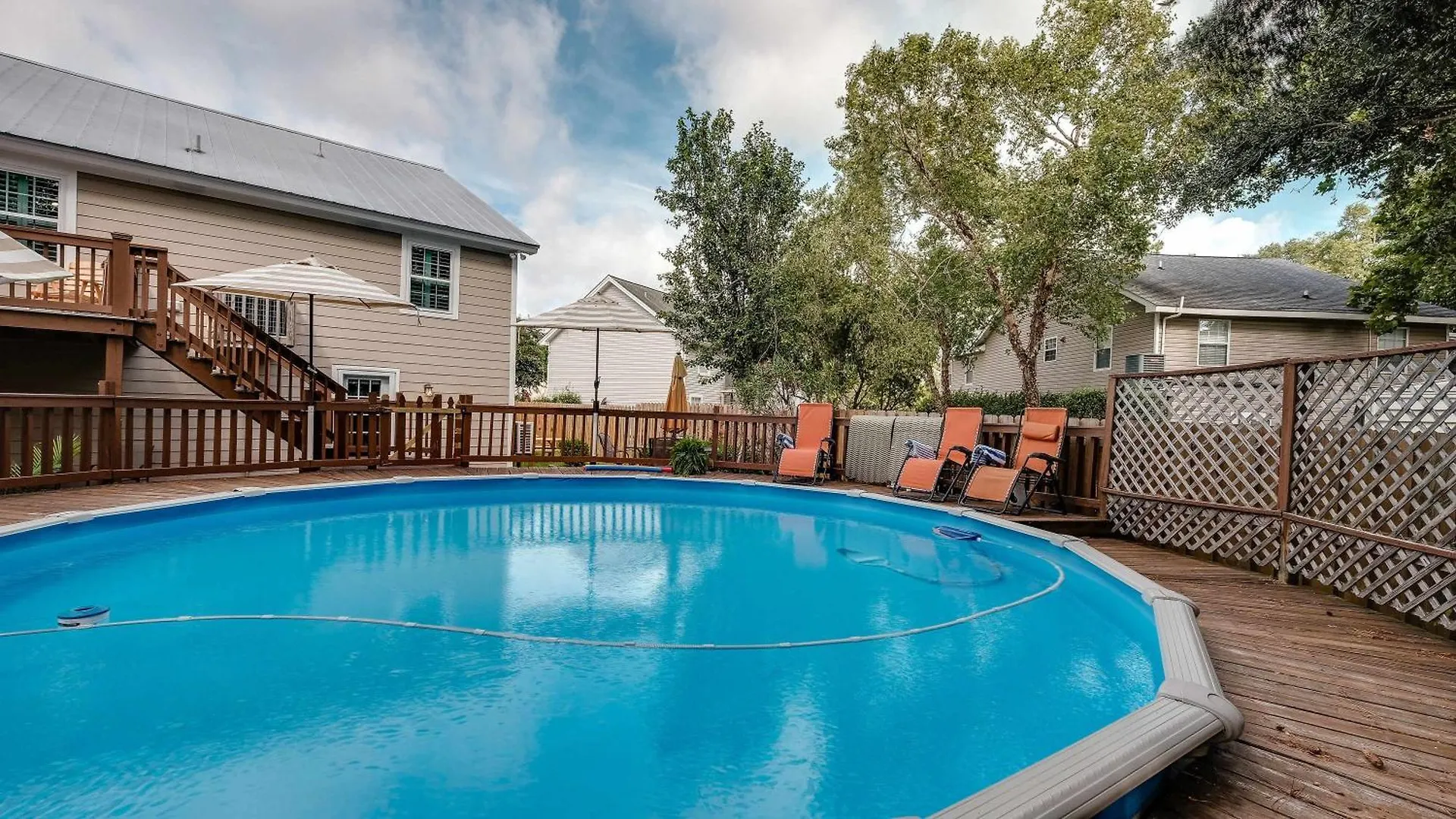 Holiday home Refresh At Rivermist! *