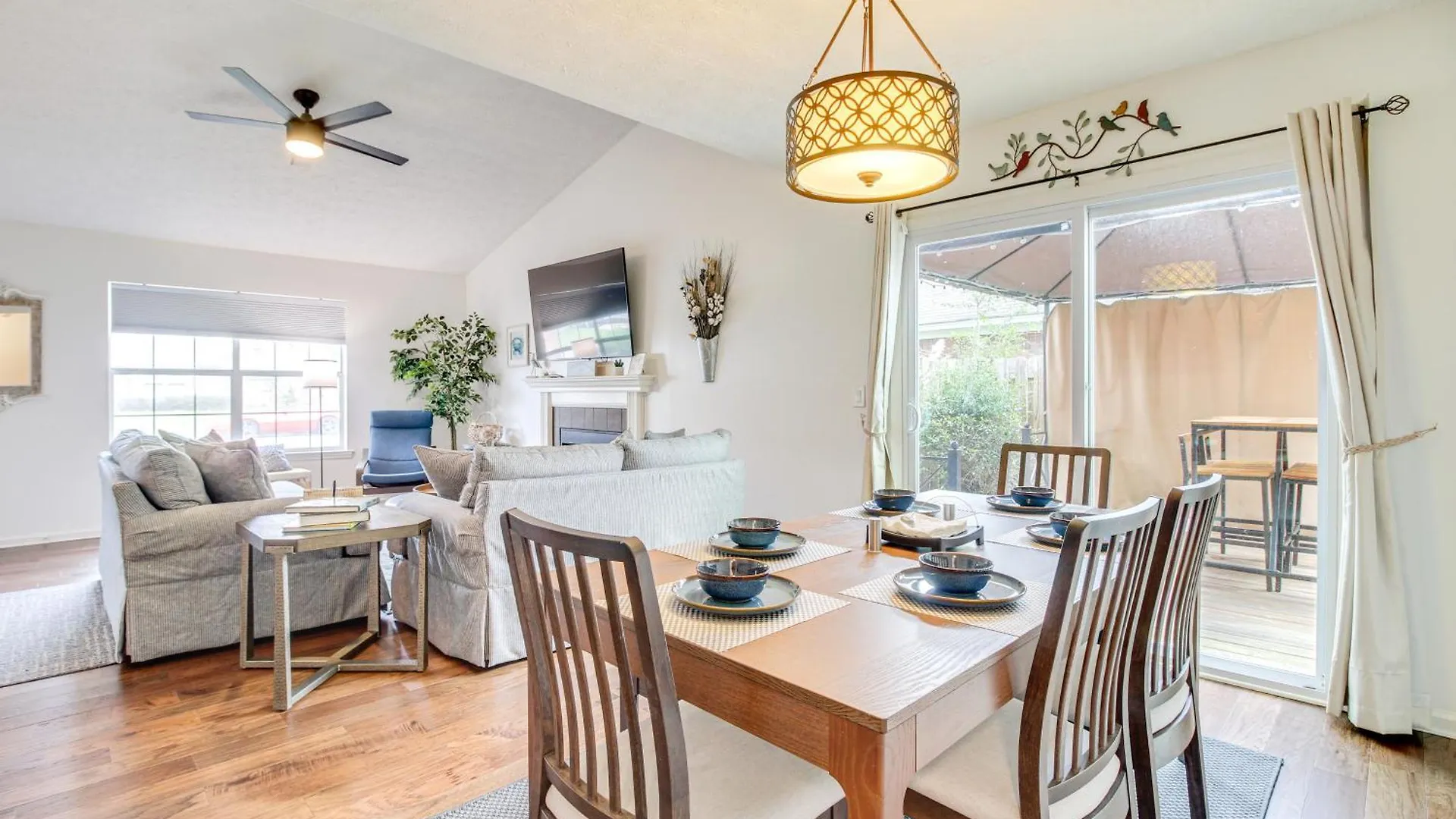 Holiday home Near Dtwn And With Game Room! *